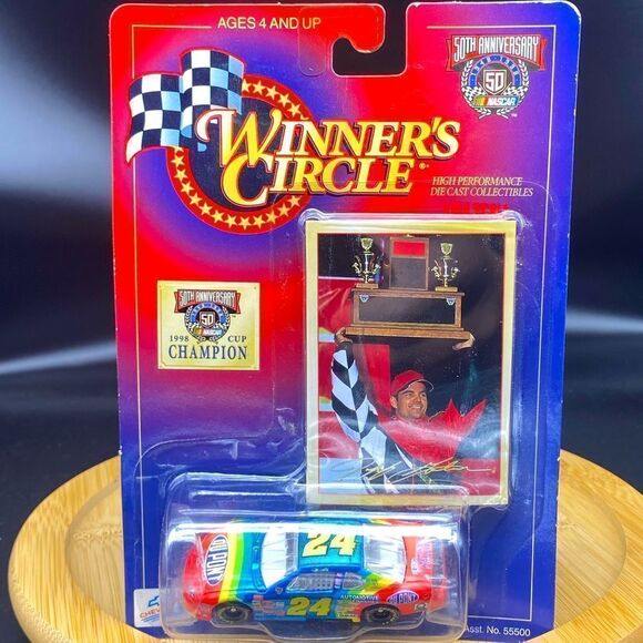 Mint NIOB Jeff Gordon 1:64 scale car and card of his 1998 NASCAR champion win - Picture 1 of 5